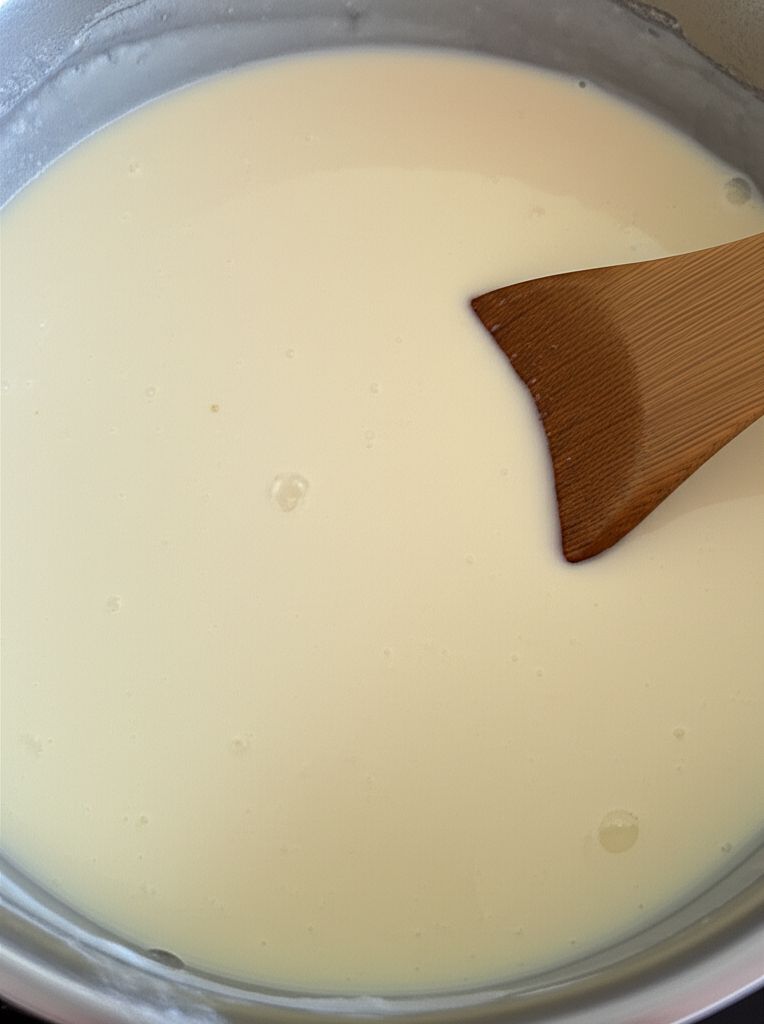 Swiss Cheese Sauce for Chicken Cordon Bleu